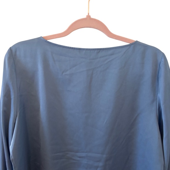 NWT Banana Republic Blue Ruffle Cuff Long Sleeve Blouse Size M - Picture 7 of 11